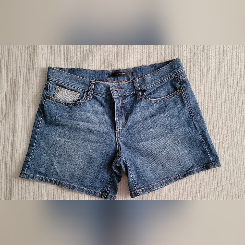 Shorts - Picture 2 of 2